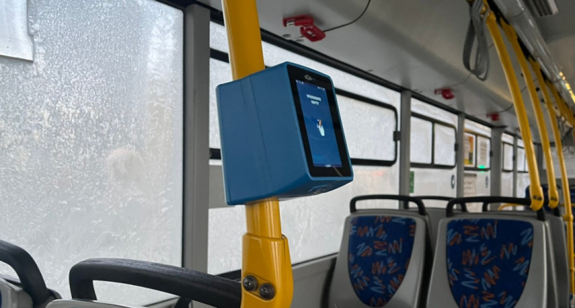 В Пензе планируют установить терминалы для оплаты картой во всех автобусах малого класса