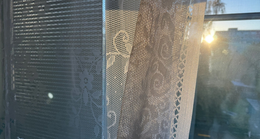 Вся тюль на 11 окнах у меня с Озона и Вайлдберриз: купила самый дешёвый - честно рассказываю мои впечатления от покупок 