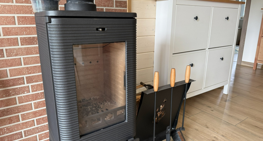 Что дешевле: квартира или дом в деревне - детально сравнил все расходы на газ, электричество и обомлел 