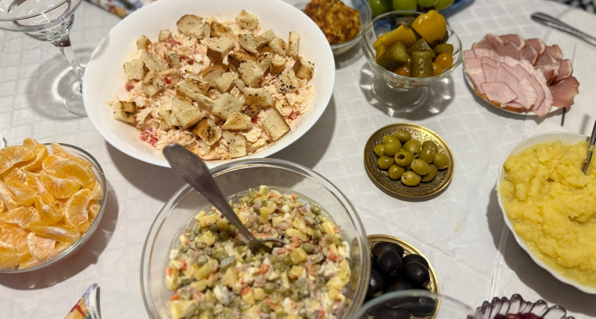 Родня мужа приехала на дачу с пустыми руками и детьми, а я три дня работала за всех. Сегодня я им показала, кто тут хозяин