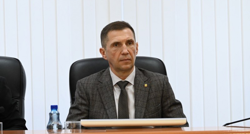 Олег Денисов провёл заседание штаба по зиме и благоустройству Пензы