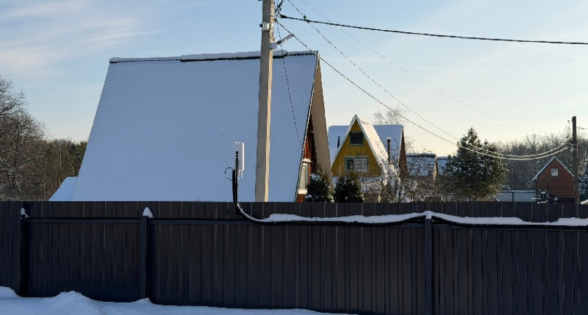 Из соседей - одни старики: чуть не упала, когда узнала, как они выживают - мне бы так