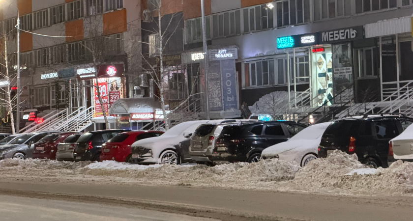 Верховный суд поставил точку: кто хозяин парковки во дворе у дома - тот, кто прописан или тот, кто просто купил здесь квартиру 