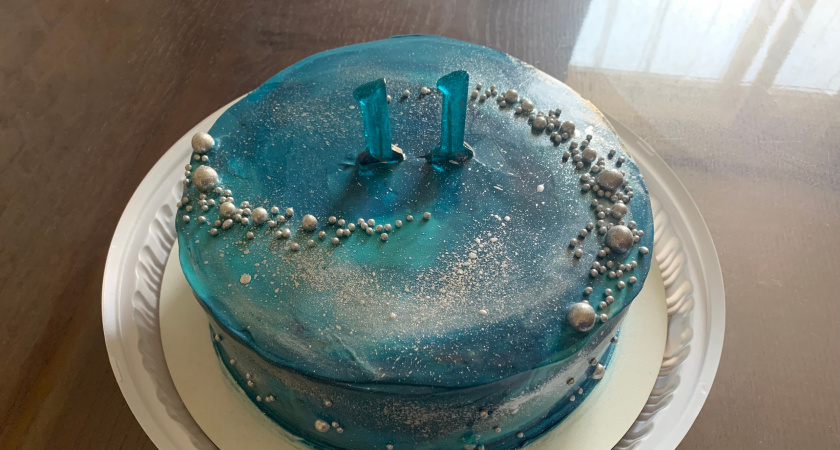 Отмечать день рождения больше не в моде: новый тренд широко шагает в Россию