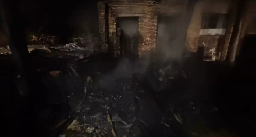 В Сосновке при пожаре погиб пожилой мужчина