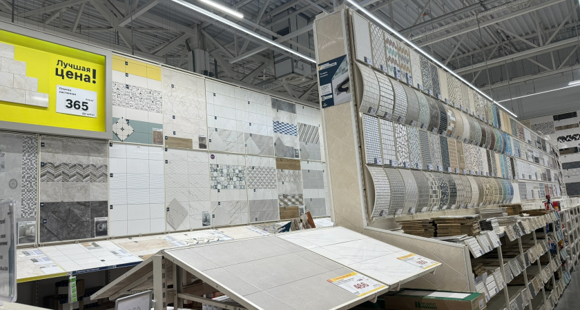 Плитка в ванной уже не в моде: новая отделка делает комнату стильной без шума, пыли и больших трат