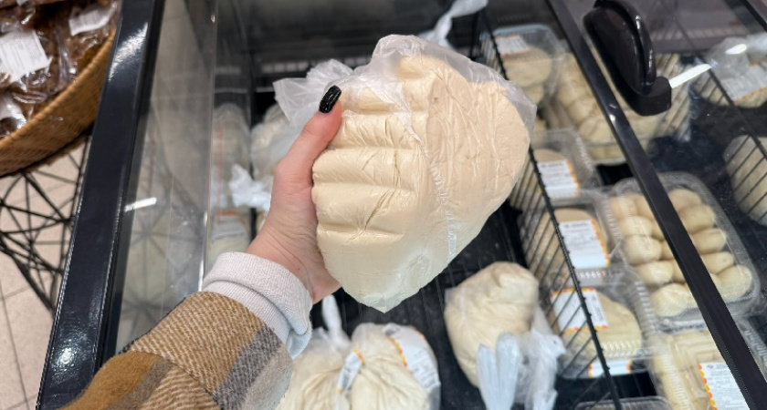 Беру кефир и сыр - на все трачу 15 минут: как приготовить улетные лепешки 