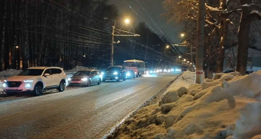 На Терновском мосту столкнулись два автомобиля