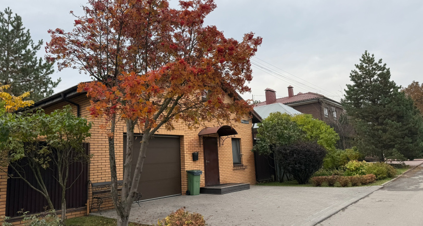 В Европе давно так строятся, а в России это новый тренд: модная конструкция "пазла" - добротный дом готов за 2 недели за копейки