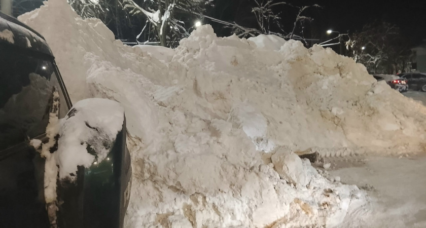 В администрации Пензы составят протокол из-за заваленного снегом проезда