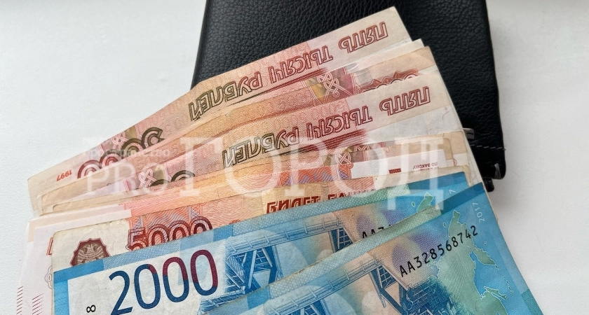 Жительница Пензы потеряла полмиллиона, пытаясь заработать