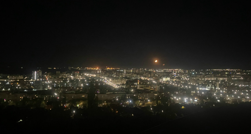 Освещения у Дворца детского творчества можно пока не ждать