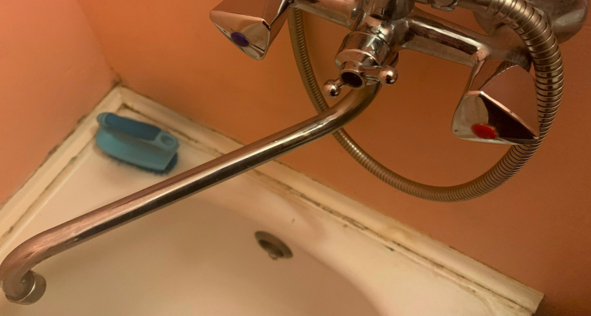 Жители улицы Кураева остались без воды