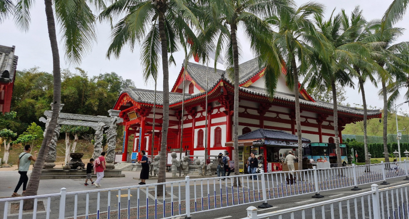 Съездила "на разведку" в Китай: делюсь бюджетом на 9 дней без прикрас - вот для кого предназначен этот курорт