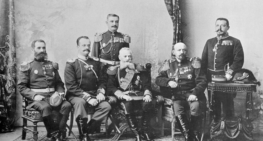 Трубецкие, Смирновы или Оболенские? Какие фамилии выдают дворянские корни (но с одним важным условием)