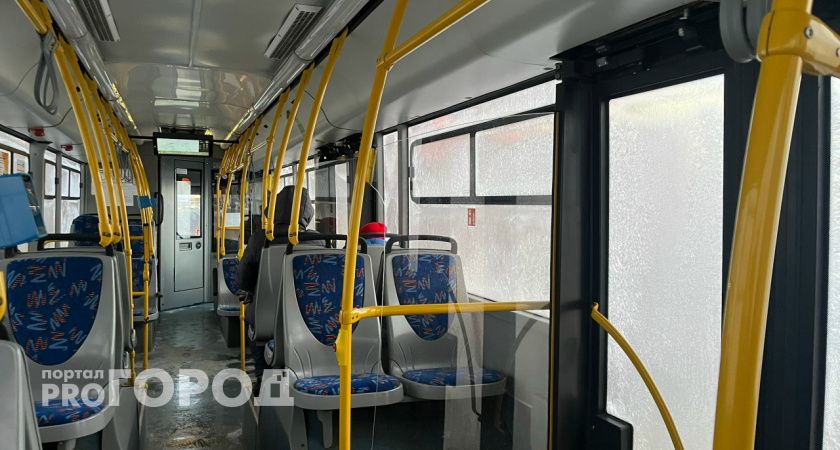 СК проводит проверку по факту травмирования пенсионерки в троллейбусе