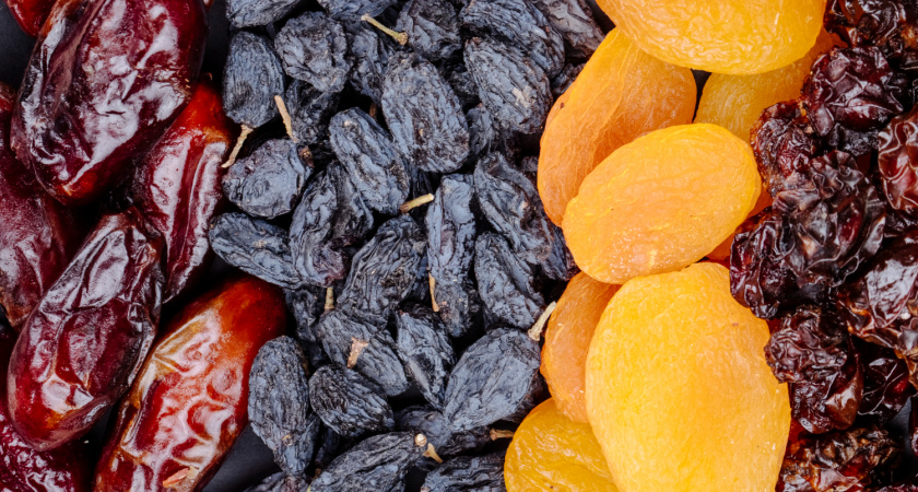 Лучше кураги и изюма – и в два раза полезнее чернослива: врачи назвали самый полезный сухофрукт