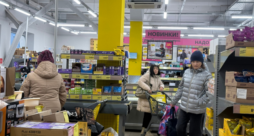 Купила питьевой салат в коробках в Чижике, на пробу: удивительно для меня пить салат, но интрига победила - вот на что он оказался похож 