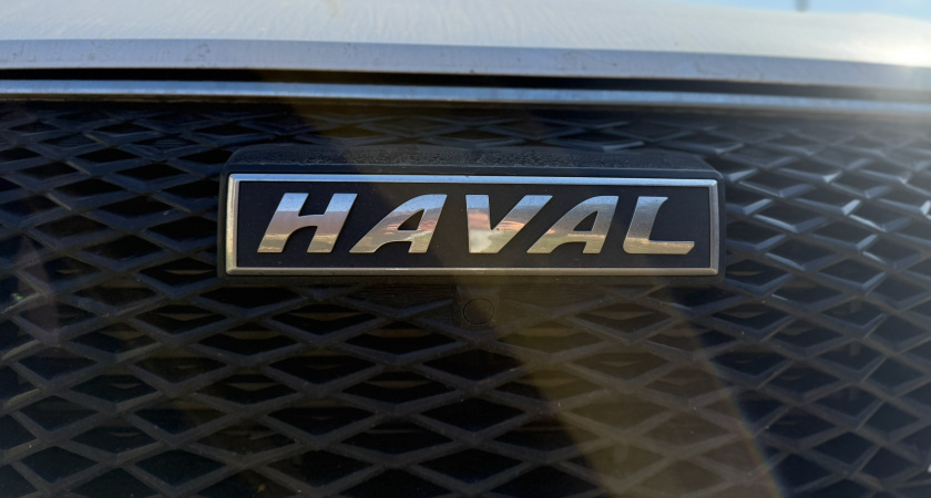 Знакомая взяла Haval Jolion на последние деньги и 400 тыс заняла у нас: проехав 2 000 км все стало понятно - стоит авто своих денег или нет