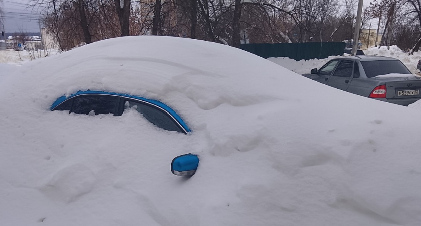 В Неверкинском районе благодаря прокуратуре расчистили автодорогу от метровых сугробов