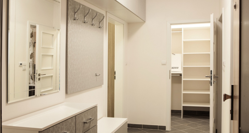 Иметь прихожу в квартире больше не модно: хитрые китайцы придумали как эффективно использовать даже эту комнату  