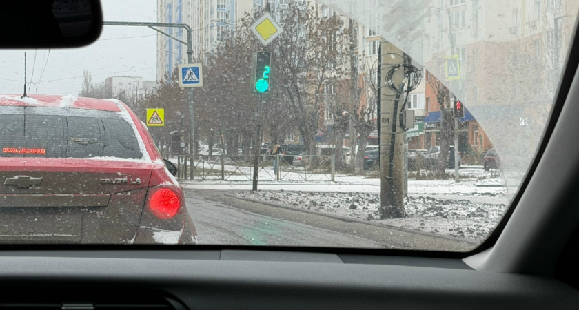 Жители Пензы просят починить светофор на перекрестке Кулакова и Суворова