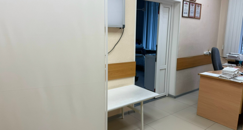 В Каменке пообещали решить проблему с оснащением кабинета травматолога