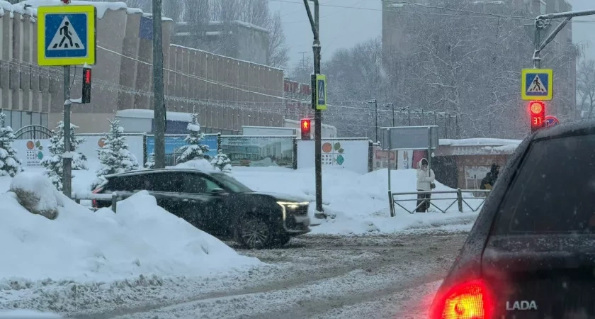 В Кузнецком районе столкнулись «Гранта» и «Нива»: водитель попал в больницу