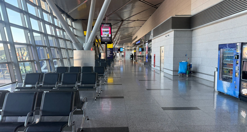 Поработал на вахте мечты в аэропорту Шереметьево: можно ли получить 250 тыс в мес за мойку самолетов - мой отзыв из цеха