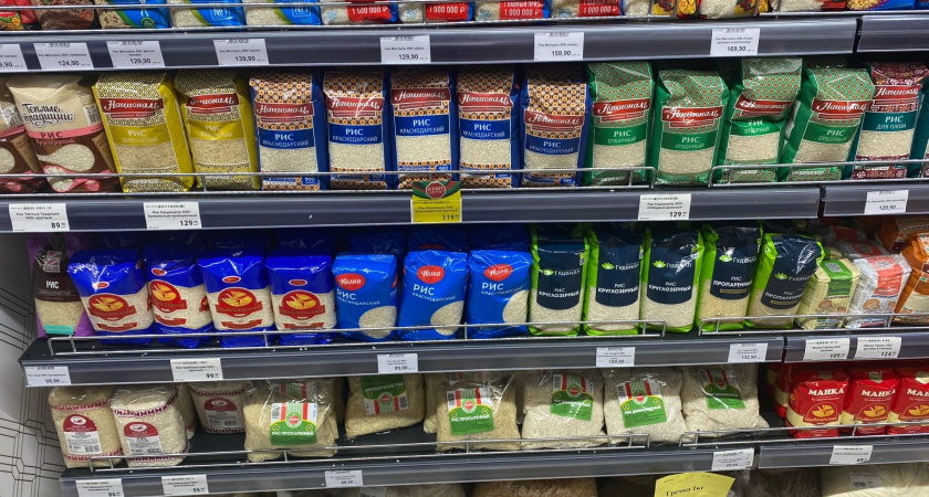 Зашла в русский магазин в Германии: шпроты сразу бросились в глаза - рассказываю, без какой еды наши не могут прожить за границей