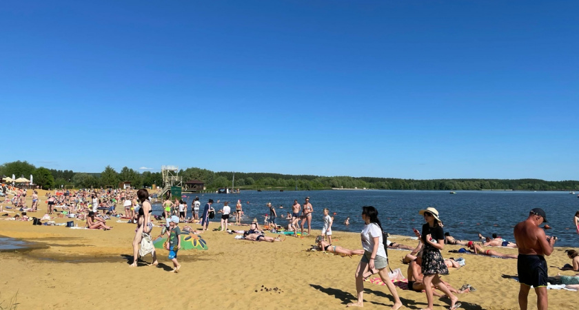 Жары не будет: синоптики дали прогноз на лето 2026 года — почему народные приметы снова обманули