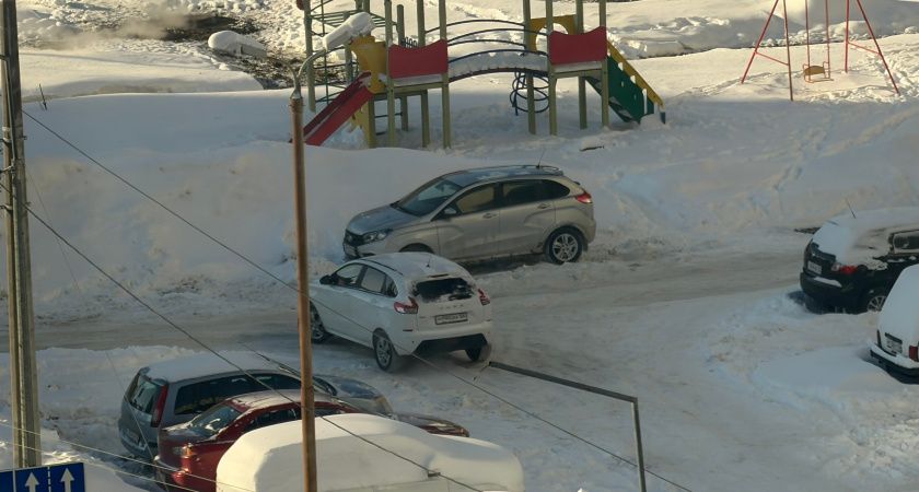 Решил подзаработать в такси на НГ праздники: рассказываю всю правду - сколько удалось "срубить"