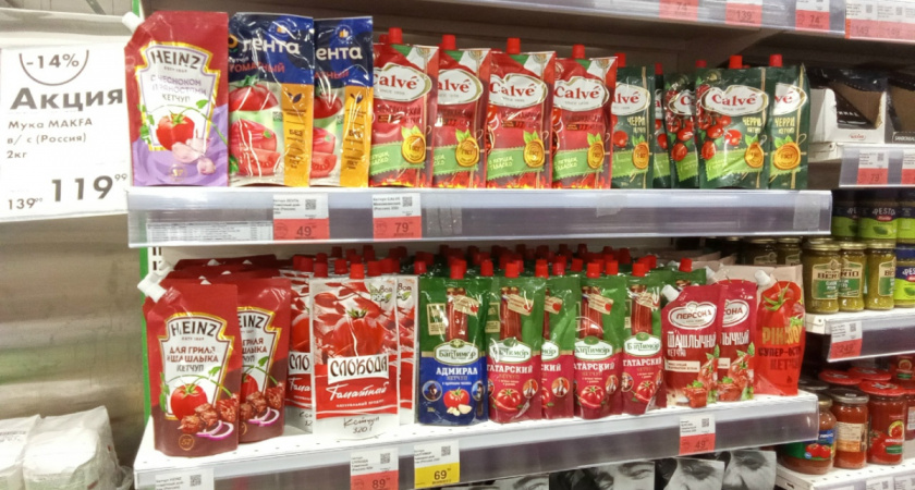 Берите сразу по 5 пачек — состав натуральный и вкус пальчики оближешь: Росконтроль назвал лучшие марки томатного кетчупа