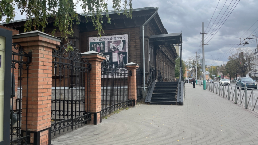 В Доме Мейерхольда произойдут приятные изменения: появится передвижной зрительный зал