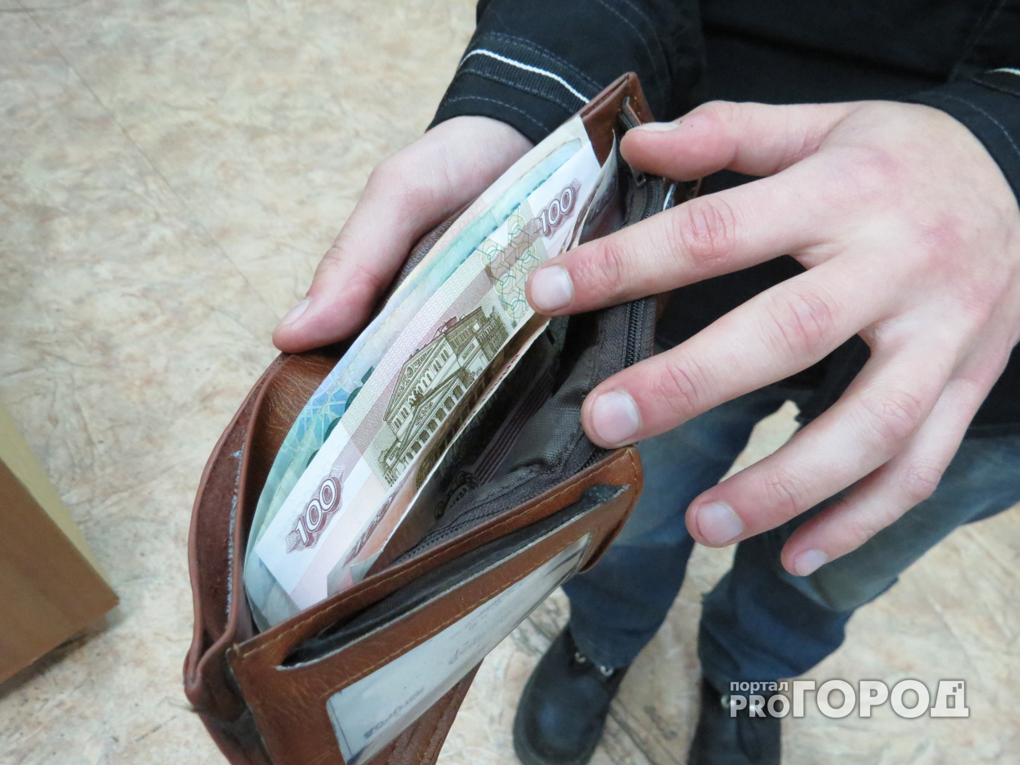 В Сердобске пенсионерка отдала деньги мошеннику, пожалев зятя