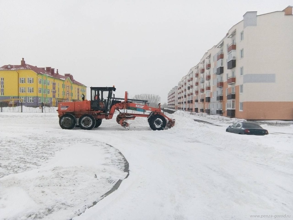 В минувшую ночь Пензу от снега очищали 94 машины