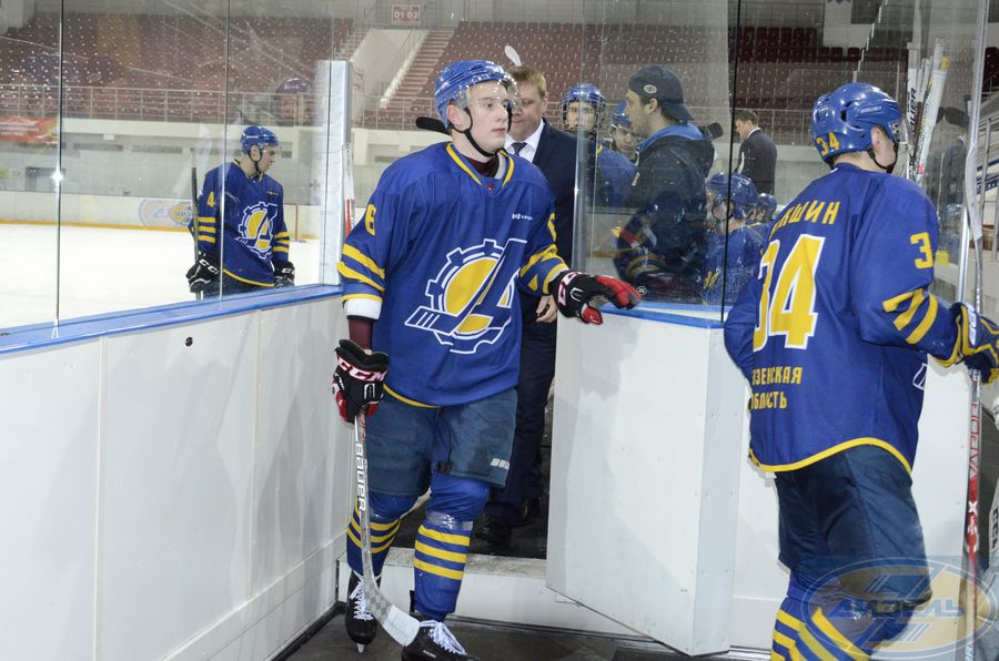 Пензенский "Дизелист" вышел в полуфинал плей-офф молодежной хоккейной лиги
