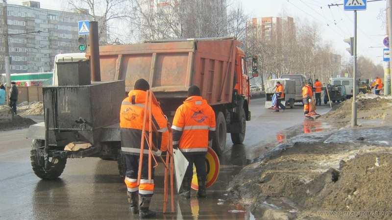 В Пензе начался гарантийный ремонт дорог на нескольких улицах
