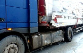 В Кузнецком районе водитель грузовика скончался в ДТП с тремя фурами