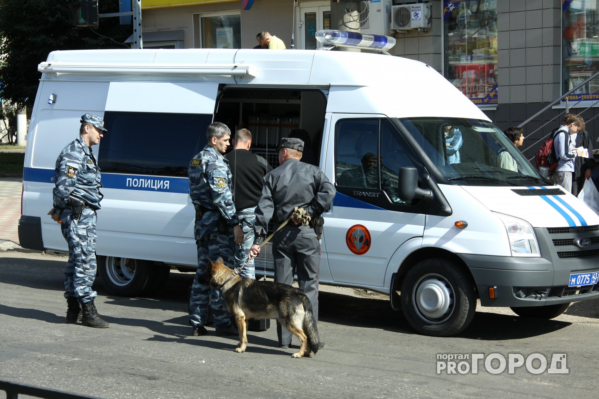 Новости России: ФСБ задержала готовящую теракты группировку ИГ