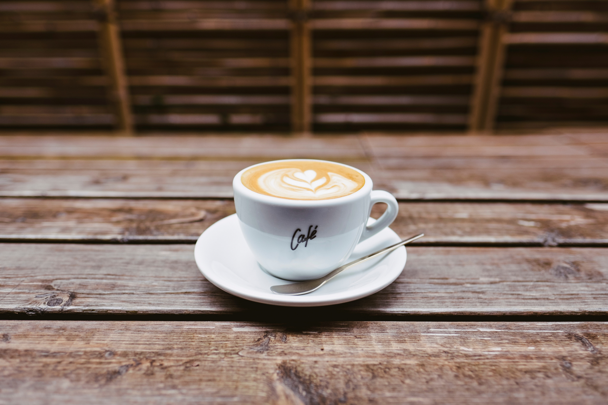 Новости мира: Бред Питт снялся в кино за чашку кофе