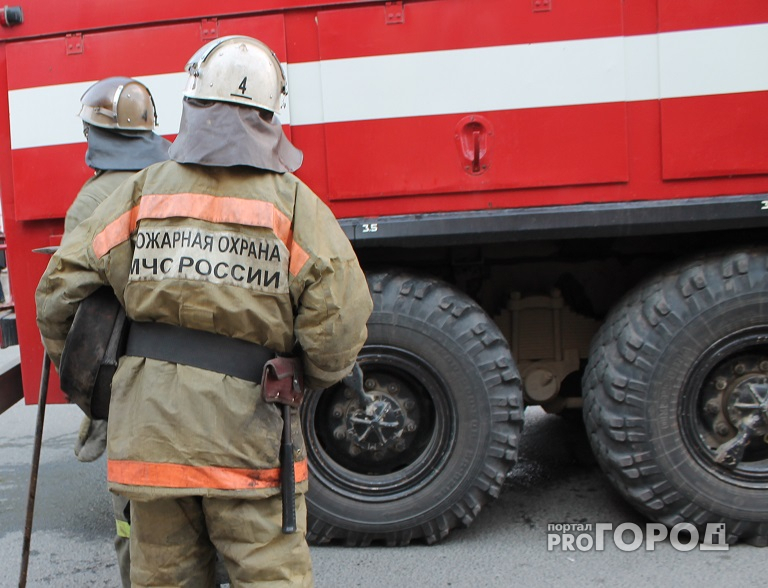 В доме на Кижеватова произошел пожар в шахте лифта