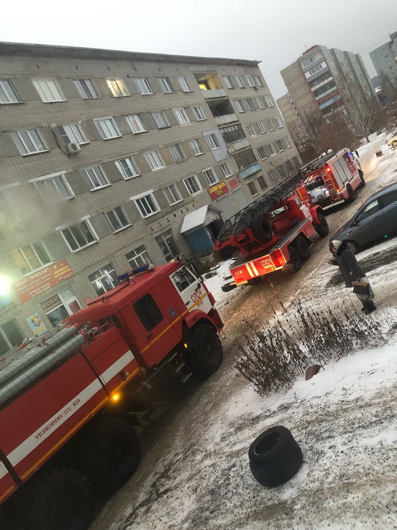 В Пензе из горящего общежития эвакуированы 22 человека