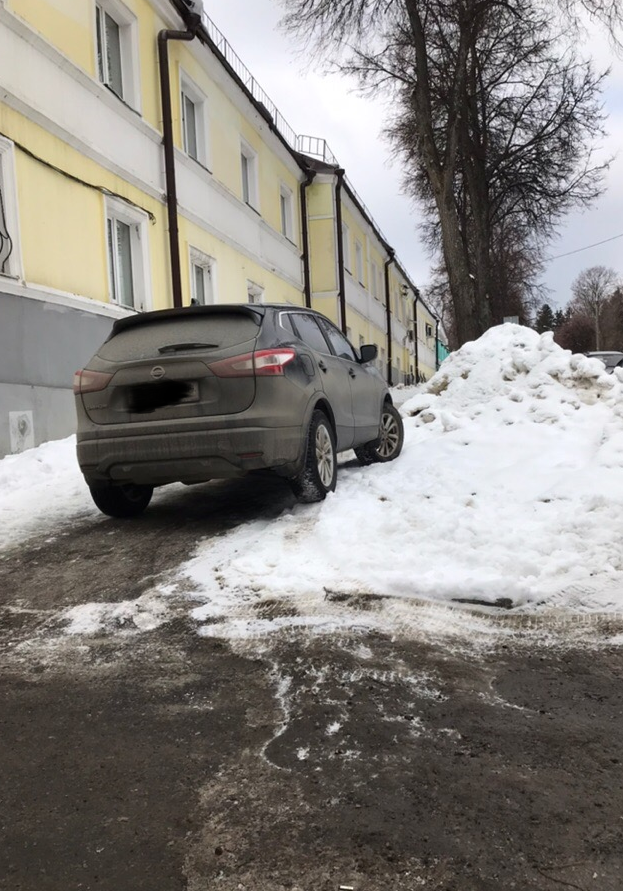 "Парковки для слабаков": пензенцев позабавила выходка автолюбителя