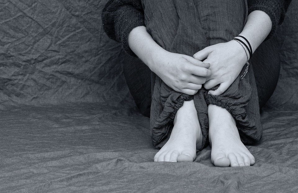 "Десять изнасилований": в Пензе девочка-подросток забеременела от собственного отца