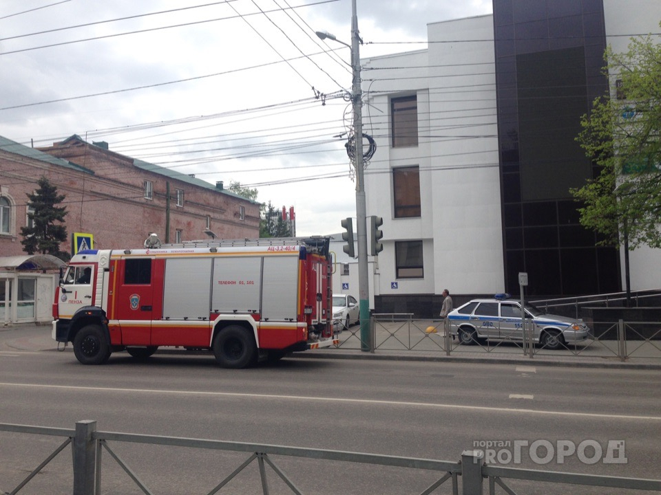 "Там что-то случилось": в Пензе на Володарского съехались машины спецслужб