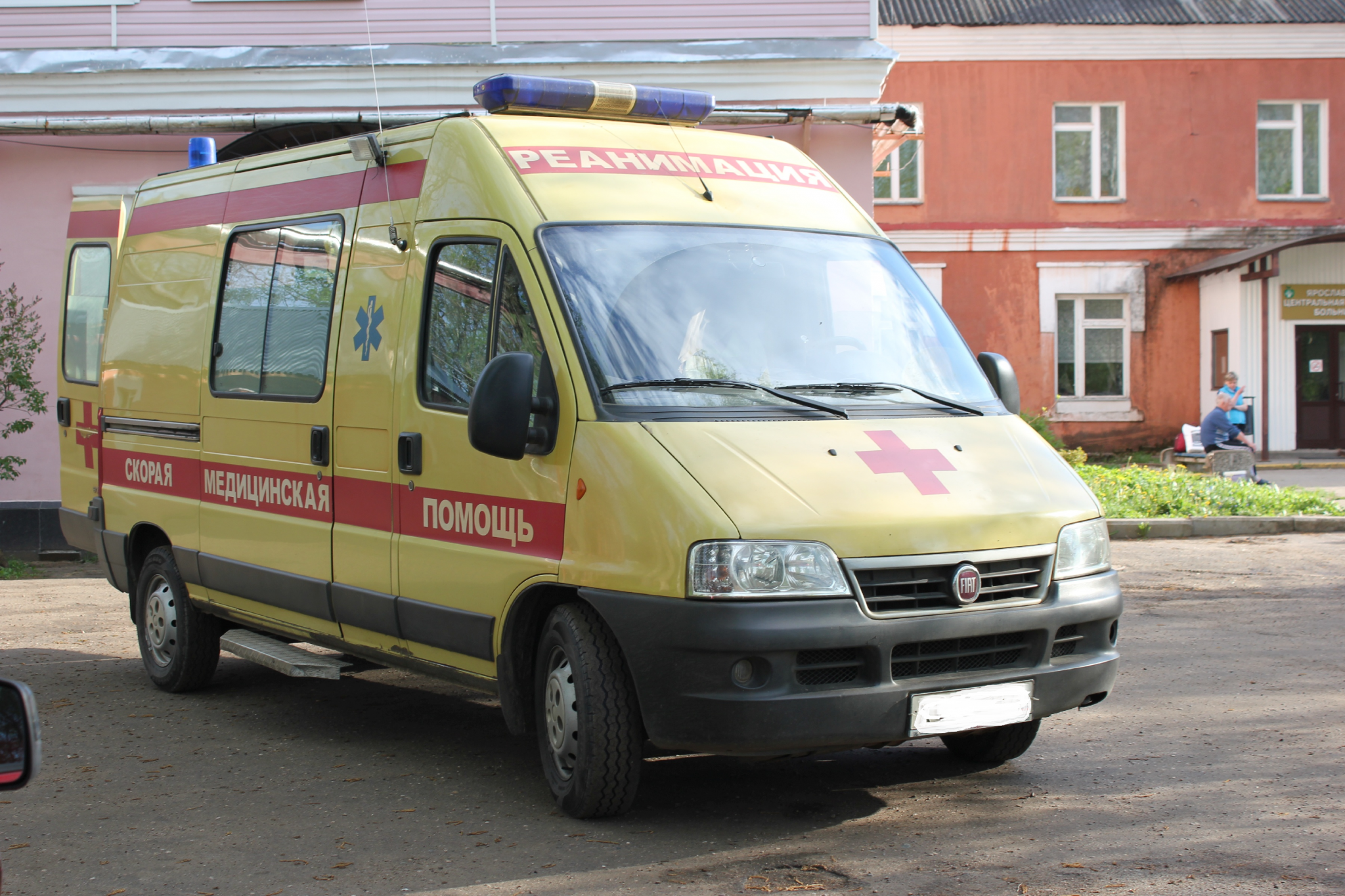 В Пензе девушка упала с носилок по пути в больницу