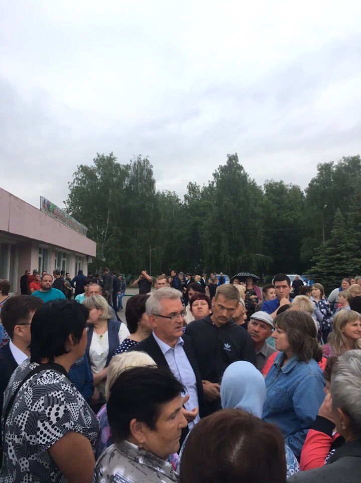 "Никто не думал, что так может быть":  видео выступления губернатора в Чемодановке