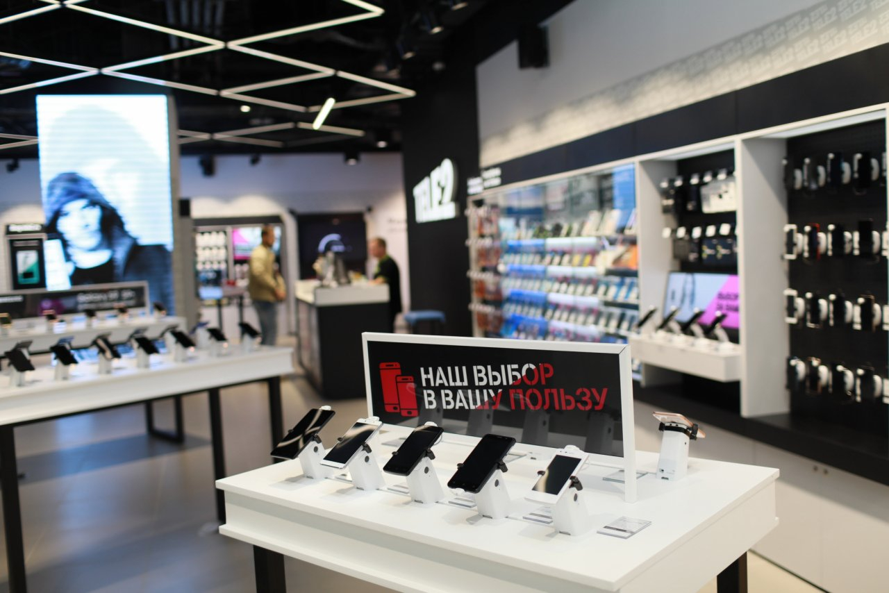 Tele2 предлагает в рассрочку комплект – смартфон плюс один год связи