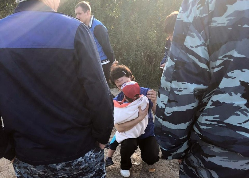 Устраивают показуху: мужчина о том, как депутат нашел потерявшегося деда с 3-летним внуком